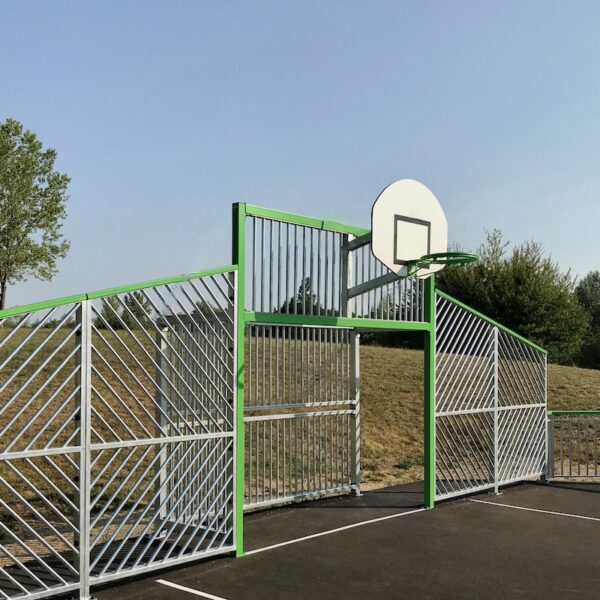 fronton combiné basket football handball Terrain multisports tout métal