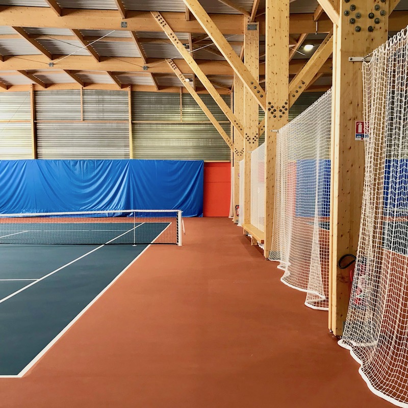 Plancher de tennis de table, Revêtement de sol sportif